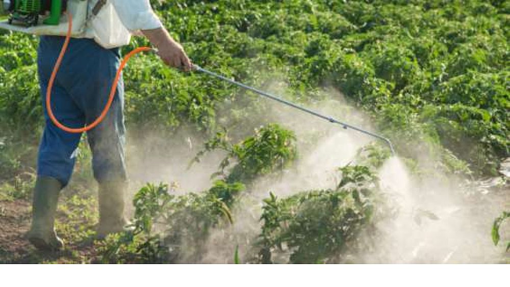 26022016 pesticidi in agricoltura