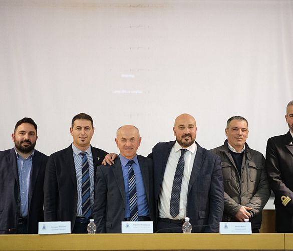 26022025 turismo crocieristico siglata convenzione tra agropoli e salerno cruises