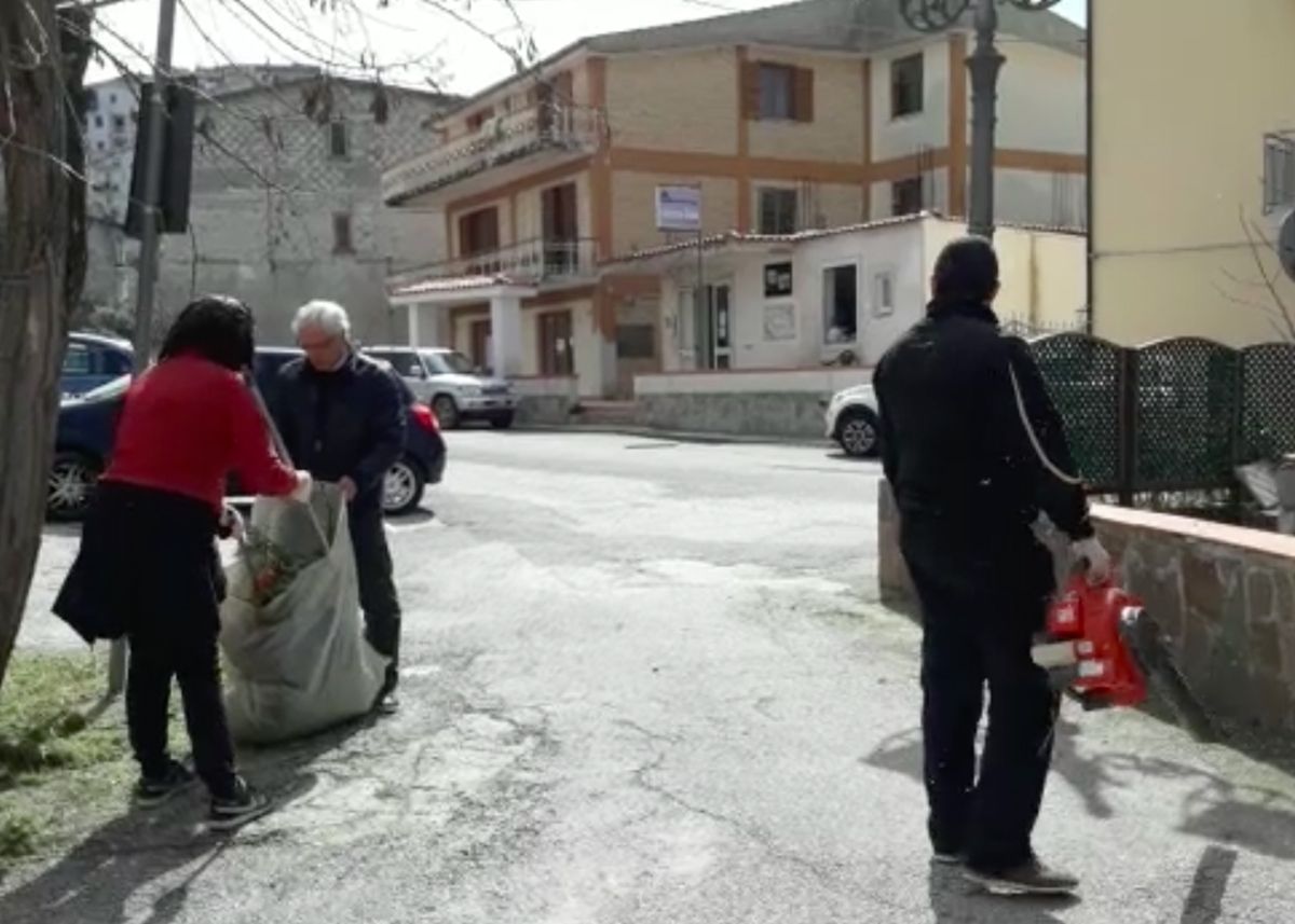 giornata pulizia camerota