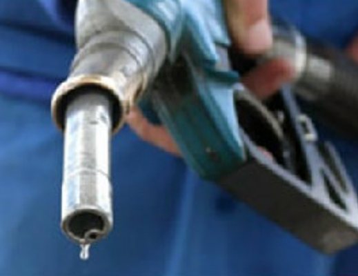 26042013 distribuzione carburante