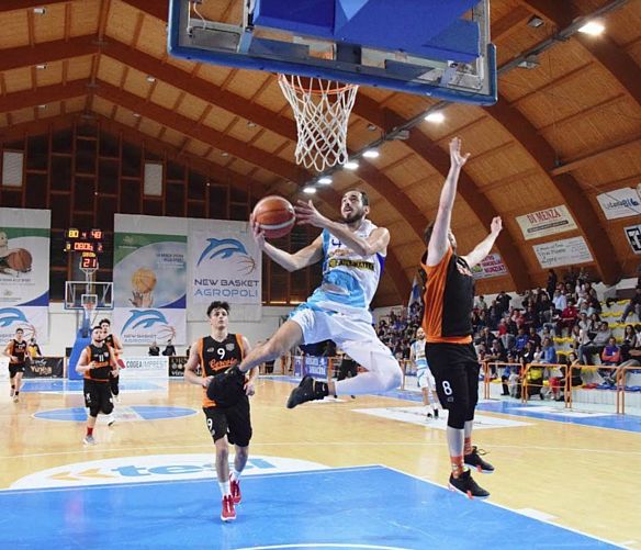 26042019 foto a canestro basket agropoli