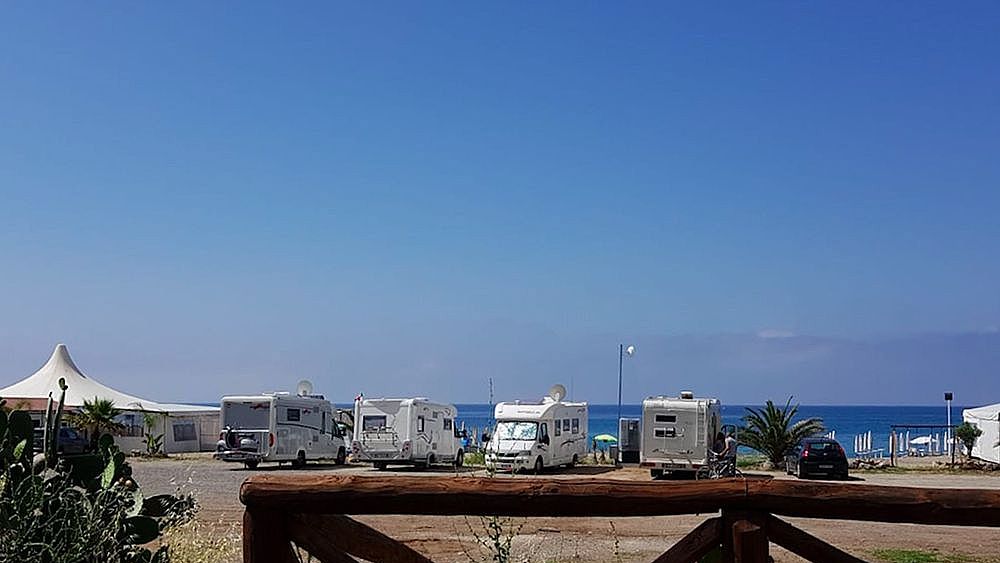 26062018 camper camerota