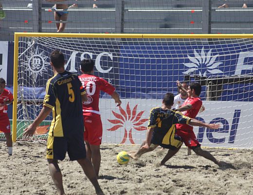 26072013 beach soccer lnd