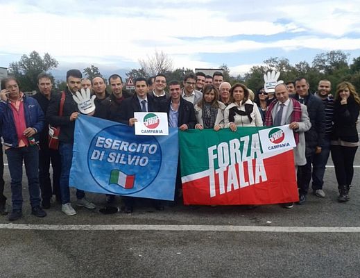 26112013 esercito di silvio