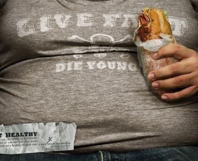 26112013 obesita giovanile