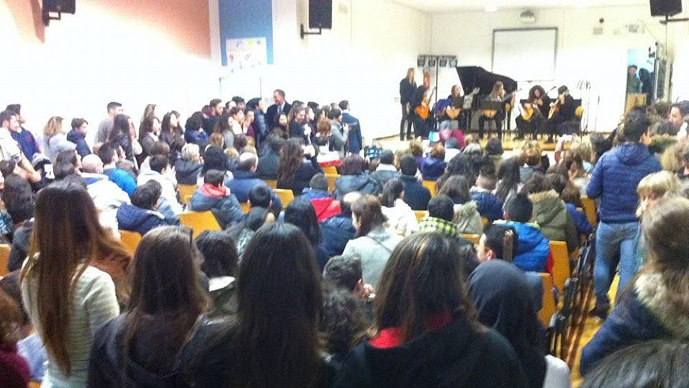 27022016 scuola sapri pubblico