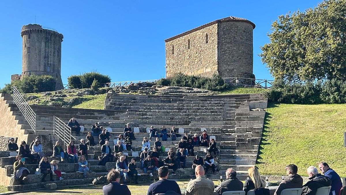 27042025 teatro acropoli velia