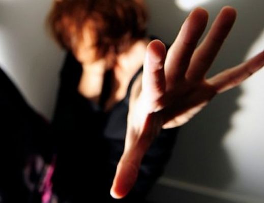 27052015 violenza sessuale