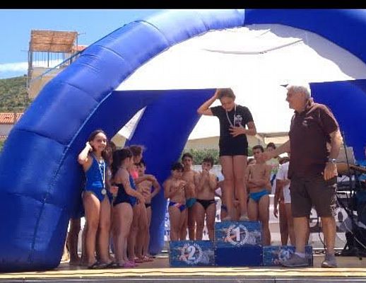 27062015 premiazione nuoto castellabate bambini