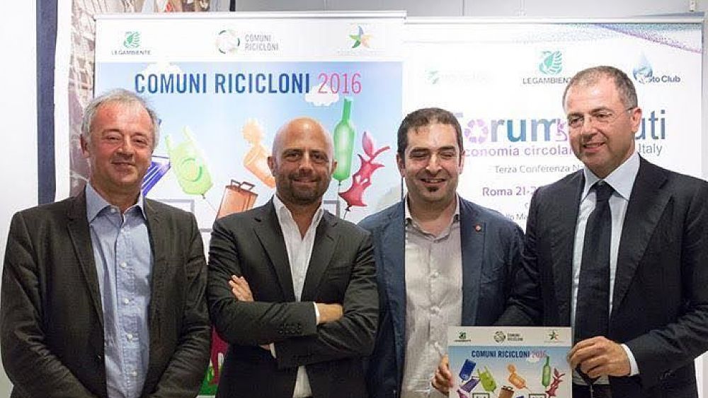 27062016 comuni ricicloni cava