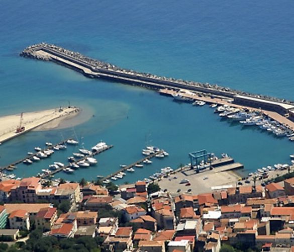 27062017 porto di camerota