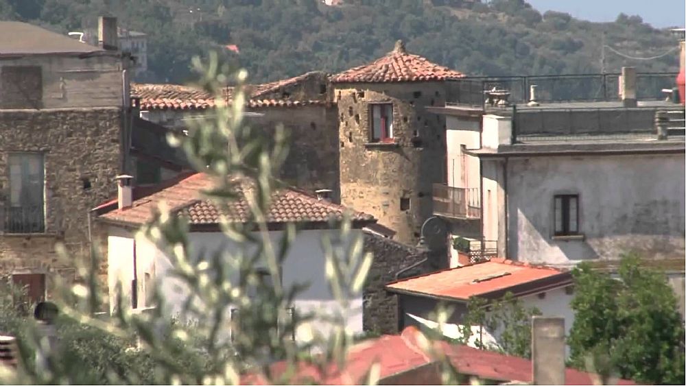 27082019 castello vatolla torre e borgo