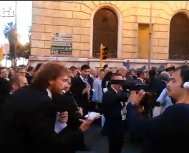 27092013 le iene de luca salerno