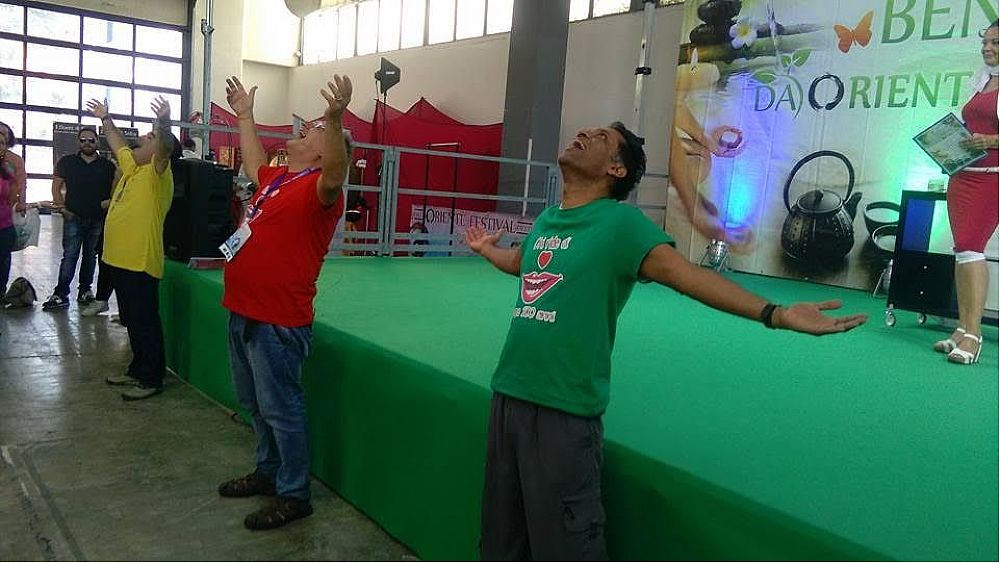 27092016 yoga della risata 27092016 yoga della risata