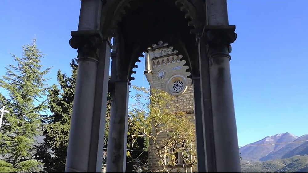 27112017 rubata statua sapri 27112017 rubata statua sapri