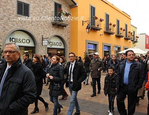 27122012 cilento outlet village inaugurazione