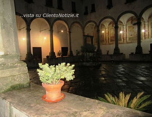 Marisa-Russo foto - 27122013 convento lustra