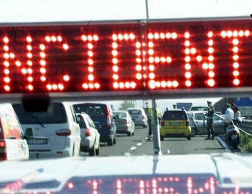28012013 incidente autostrada