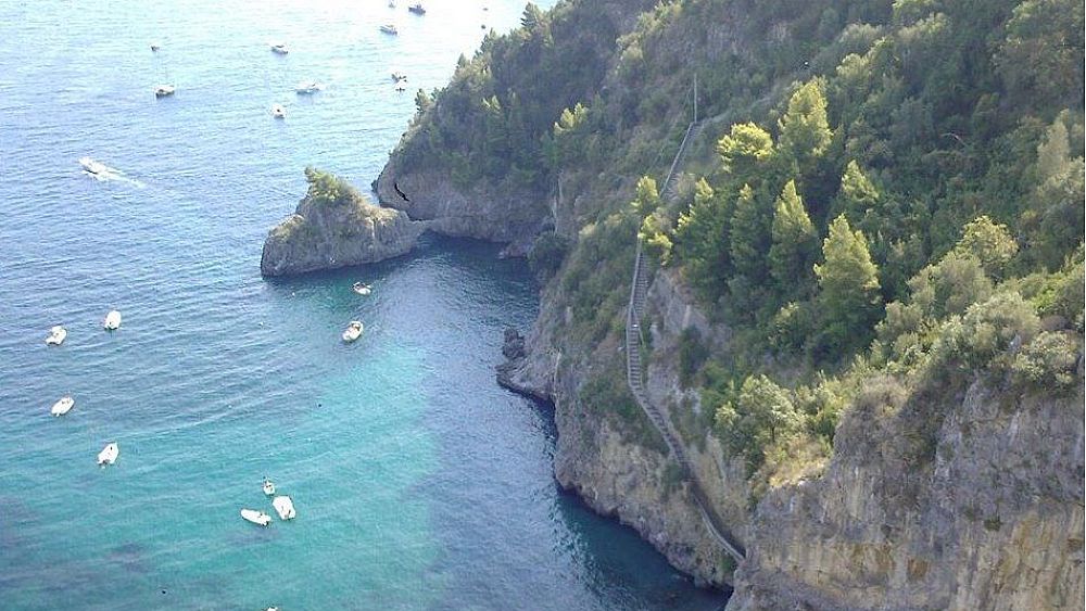 28012020 costoni roccia amalfi