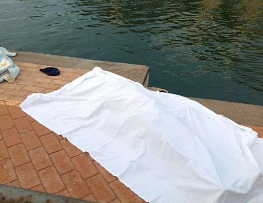 28052014 uomo morto porto agropoli