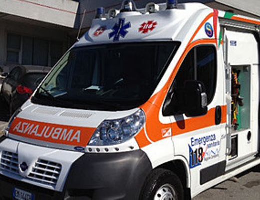 28052015 ambulanza humanitas