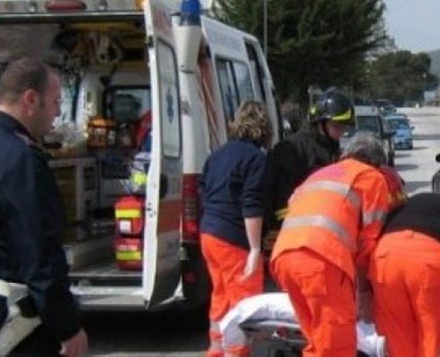 28062014 incidente ambulanza 28062014 incidente ambulanza