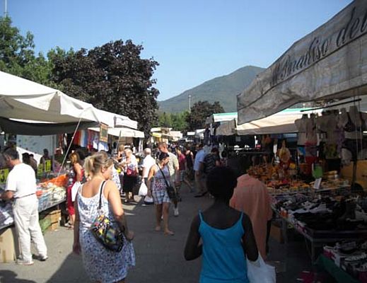 28062014 mercato settimanale