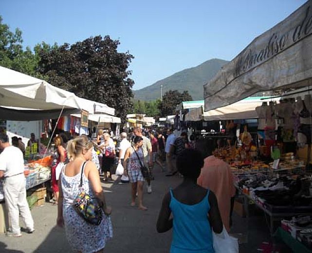 28062014 mercato settimanale
