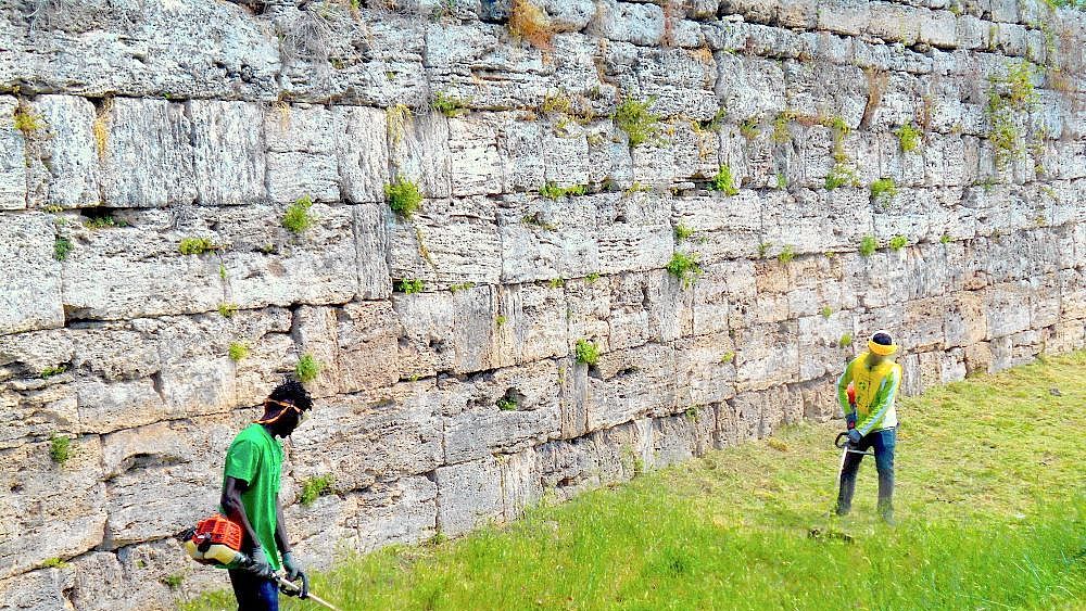 28062018 volontari mura