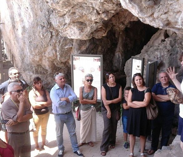 28072017 grotte falesie visite guidate