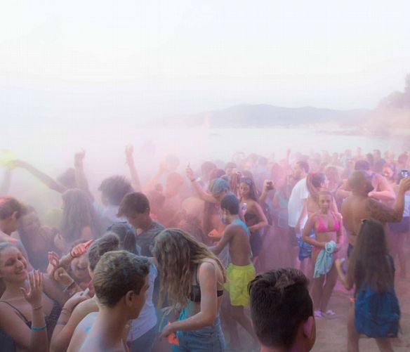 28072022 colours party a castellabate
