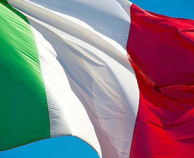 29032014 bandiera italiana