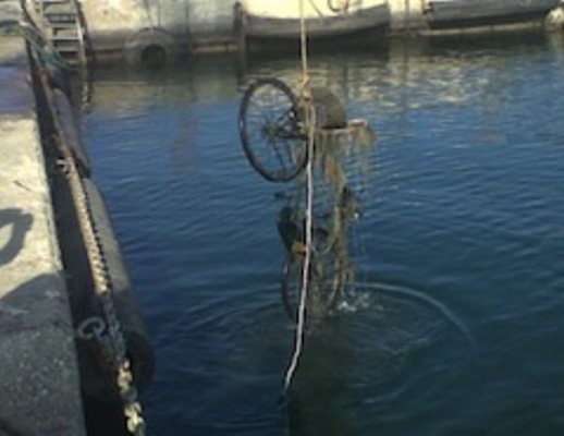 29042013 Pulizia fondale porto