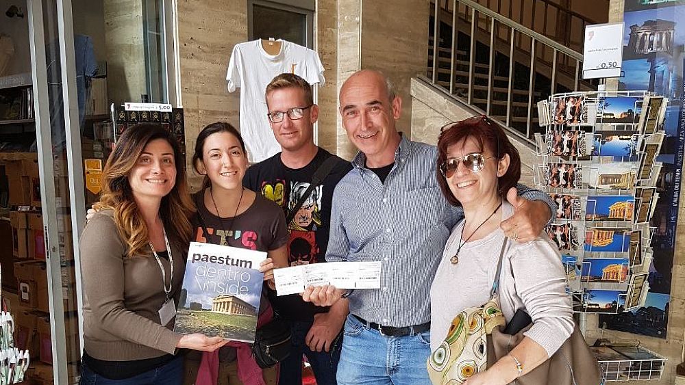 29042017 400millesimo visitatore