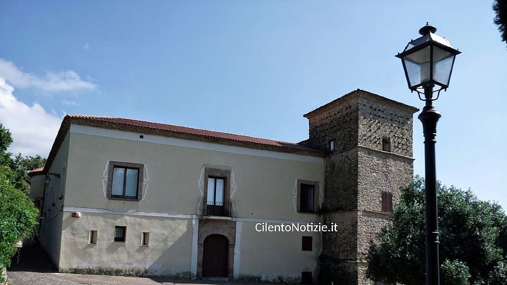 29062016 palazzo baronale torchiara