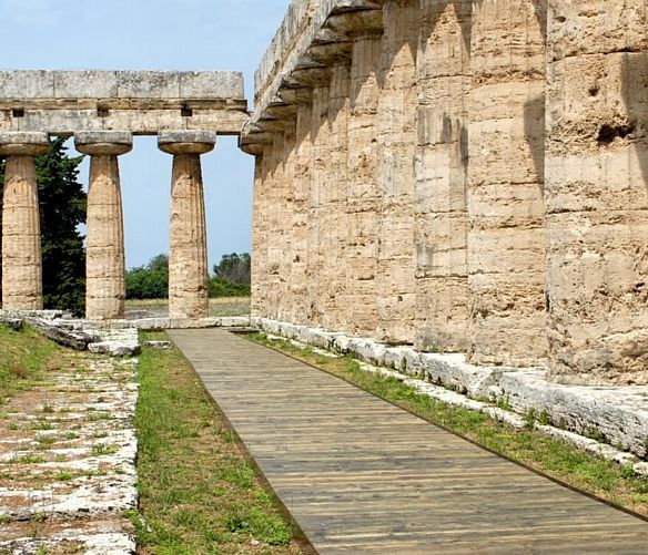 29062016 templi di paestum interno