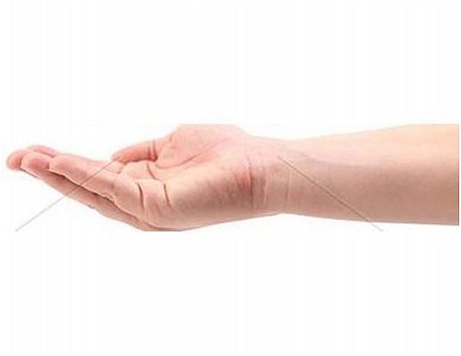 Marisa-Russo foto - 29092015 mano analisi