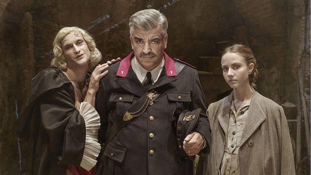 29112022 mettici la mano teatro