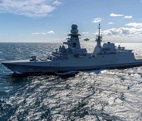 29112022 nave carabiniere in navigazione