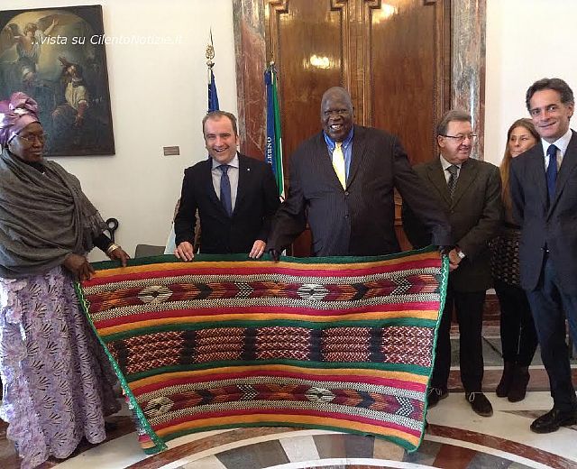 30012014 foto uganda salerno