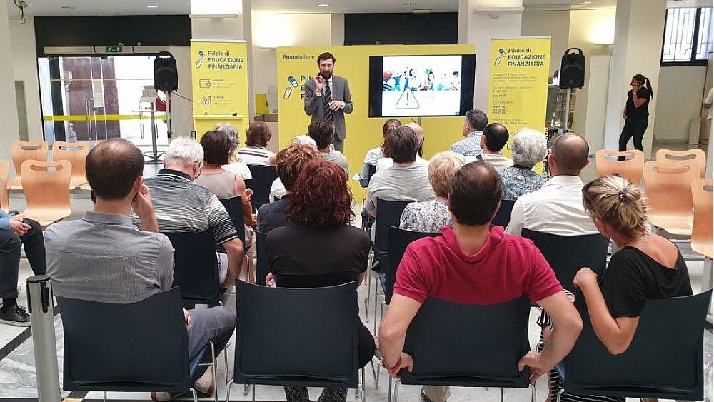 30032022 eduzione finanziaria con poste