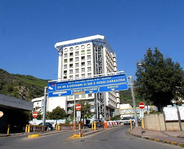 30062015 ospedale ruggi