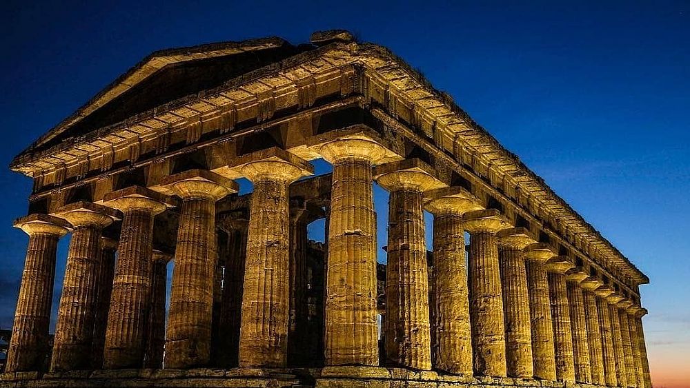 30062021 paestum by night 2