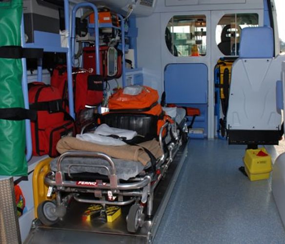 30092022 ambulanza interno