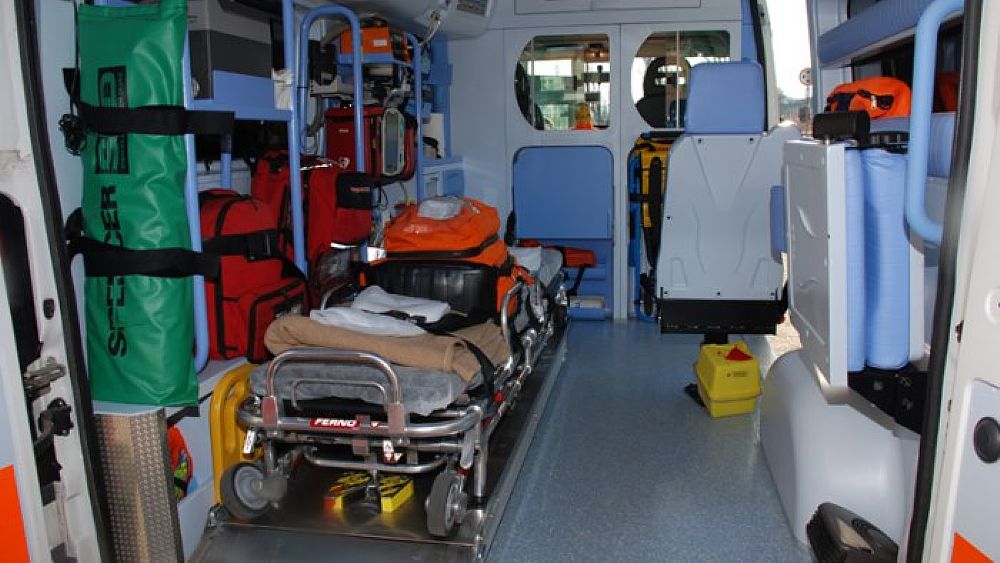 30092022 ambulanza interno
