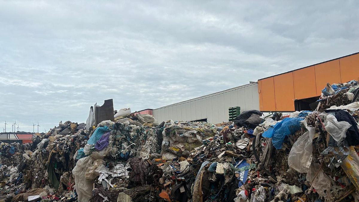 30092025 rifiuti 2 30092025 rifiuti 2