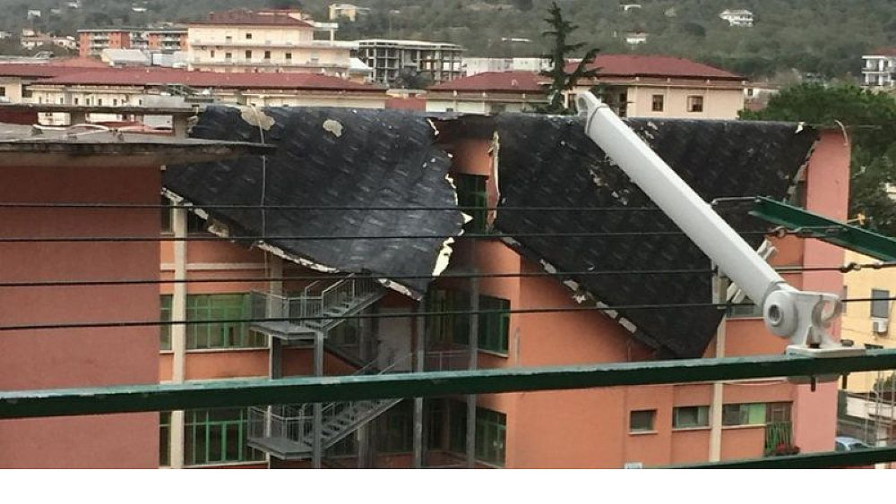 30102018 tetto maltempo