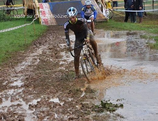 30112013 bike in fango