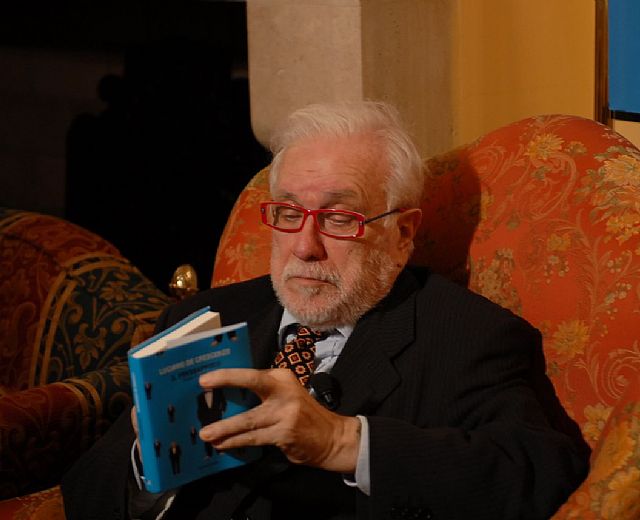 30112014 luciano de crescenzo