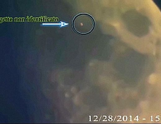 30122014 ufo sul suolo lunare